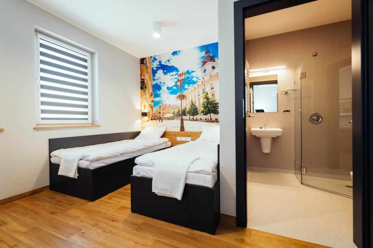 Blue Hotel Kaliszki Eksteriør billede