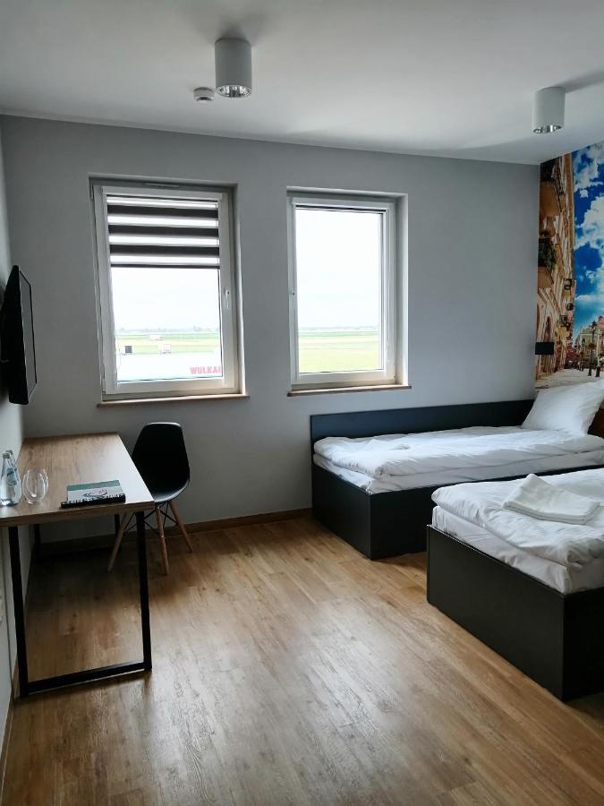 Blue Hotel Kaliszki Eksteriør billede